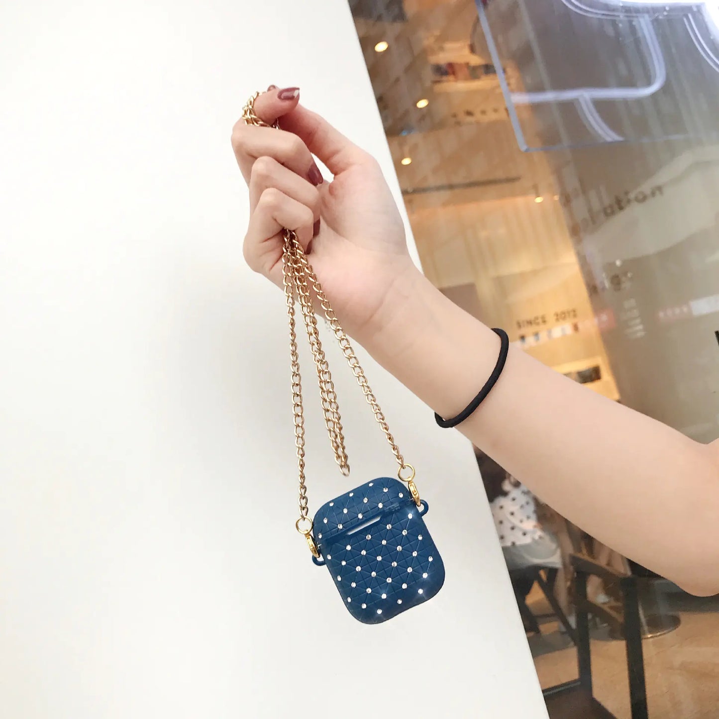 Fashionable silicon Chain Earphone Case for AirPods Style gold chain and moissonite
