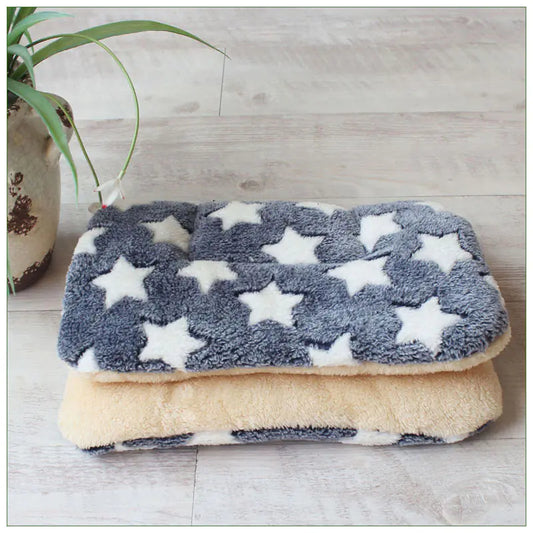 Thick Pet Mat for Cats and Dogs - All Seasons Use
